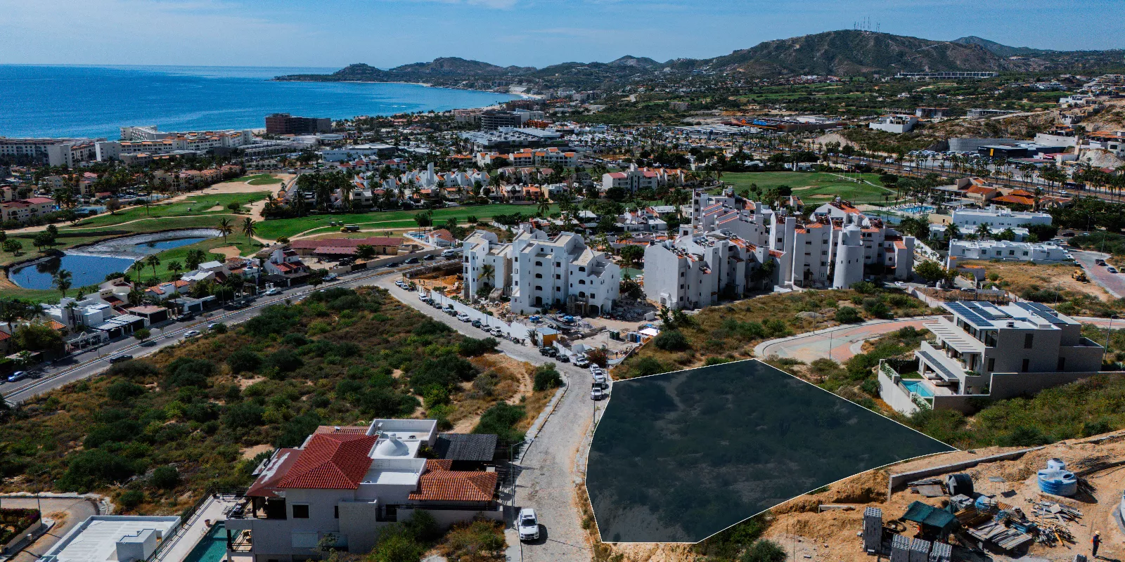 ¿Dónde conviene comprar un terreno en Los Cabos para construir o invertir en 2026–2027?